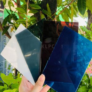 Bảng màu tấm Poly Đặc