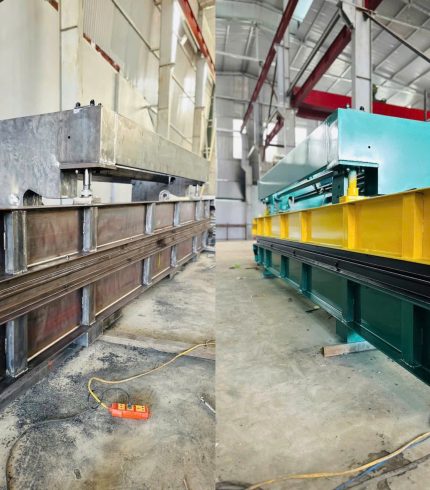 Máy nhấn máng xối